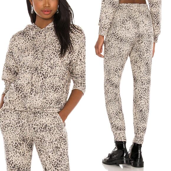 Revolve Sundry Cozy leopard print sweatsuit size small